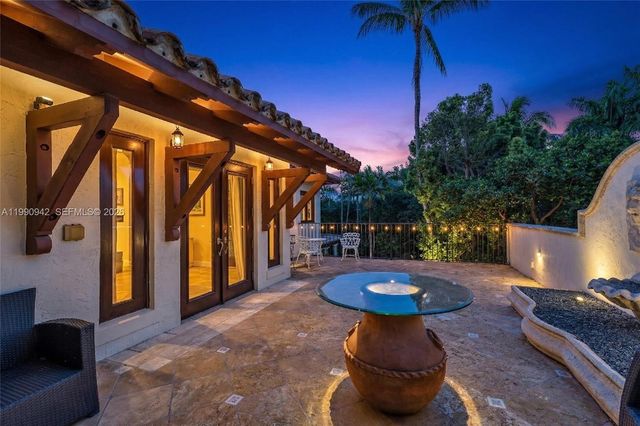 3462 N Moorings Way, Miami, FL 33133