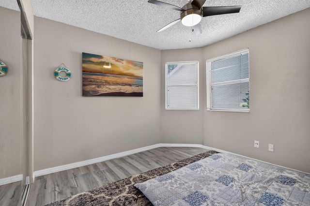 1055 NW 18th Avenue, Delray Beach, FL 33445