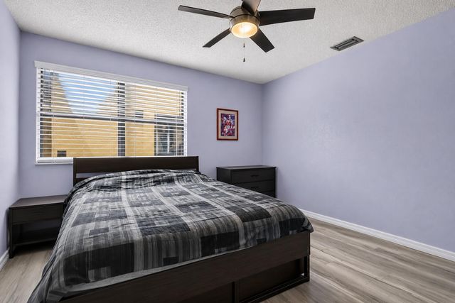 1055 NW 18th Avenue, Delray Beach, FL 33445