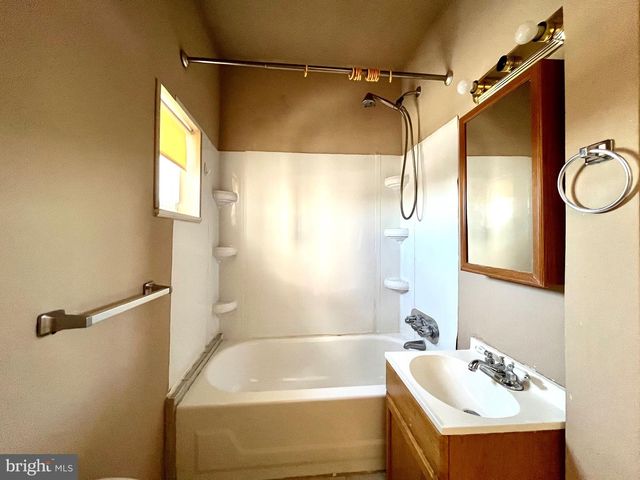 3424 N 23RD ST, Philadelphia, PA 19140