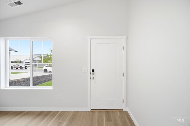92 N Tideberry Ave, Kuna, ID 83634