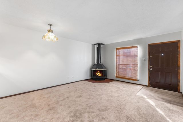 2905 PALO VERDE Drive NE, Albuquerque, NM 87112