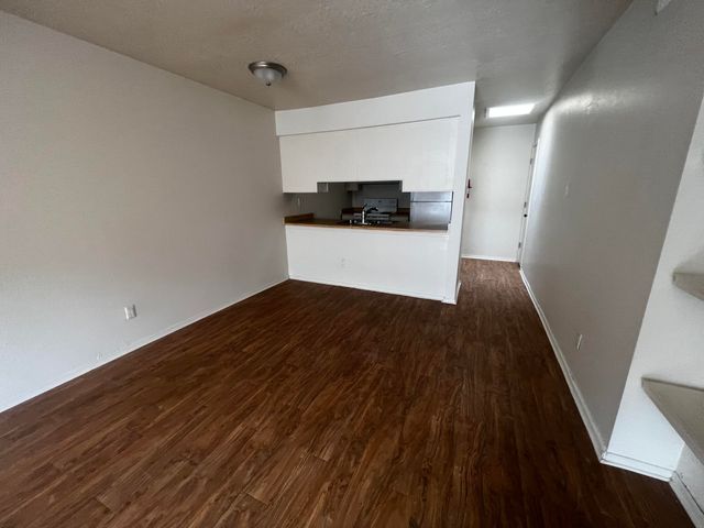 2905 PALO VERDE Drive NE, Albuquerque, NM 87112