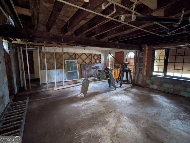 1017 E Roosevelt Avenue, Albany, GA 31705