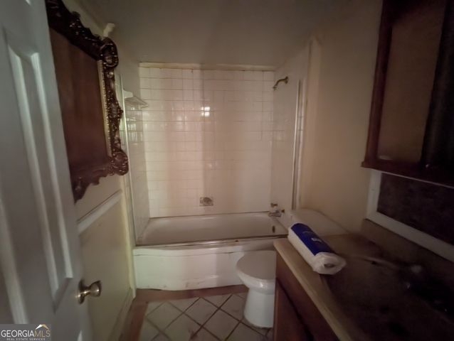 1017 E Roosevelt Avenue, Albany, GA 31705