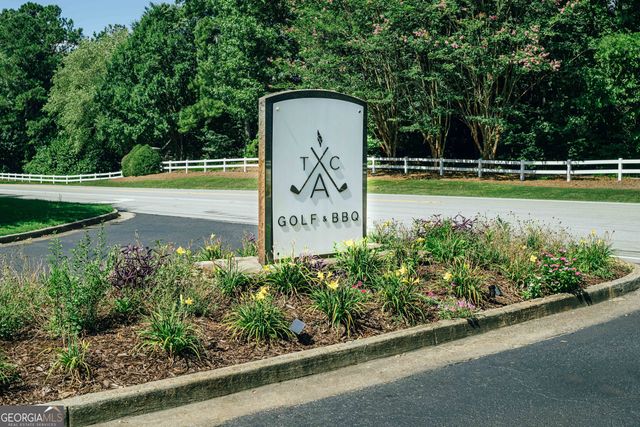 693 Secret Garden Lane, Dacula, GA 30019