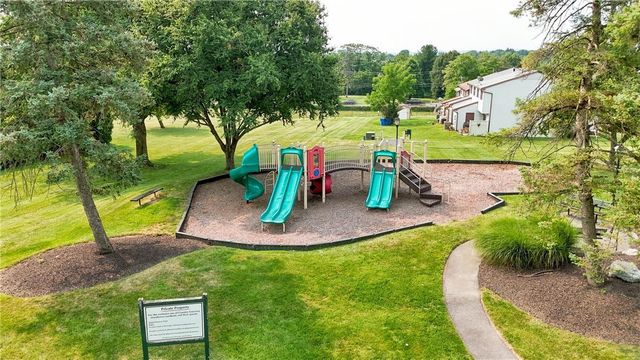 1614 Shenandoah Court, South Whitehall Twp, PA 18104
