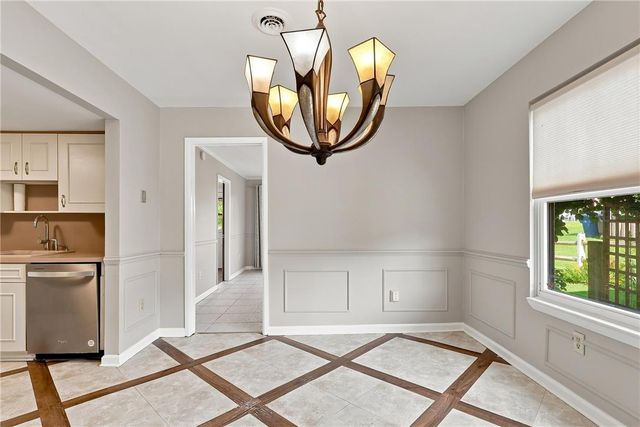1614 Shenandoah Court, South Whitehall Twp, PA 18104
