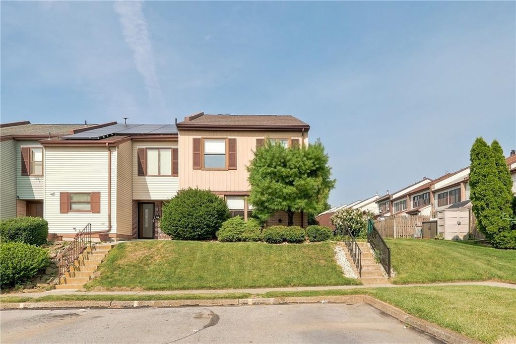 1614 Shenandoah Court, South Whitehall Twp, PA 18104