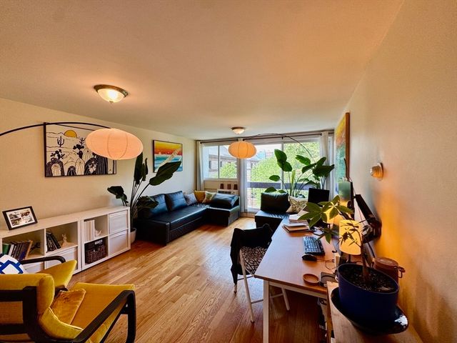 12 Inman Street 44, Cambridge, MA 02139