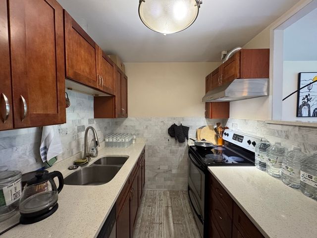 12 Inman Street 44, Cambridge, MA 02139