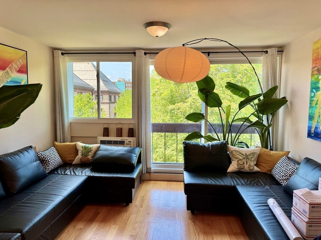 12 Inman Street 44, Cambridge, MA 02139