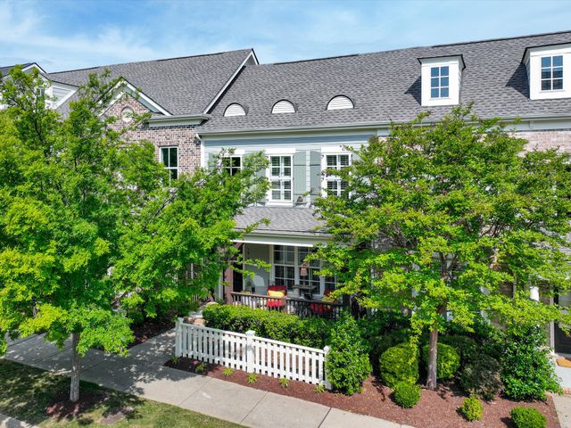 1043 Howland St, Franklin, TN 37064