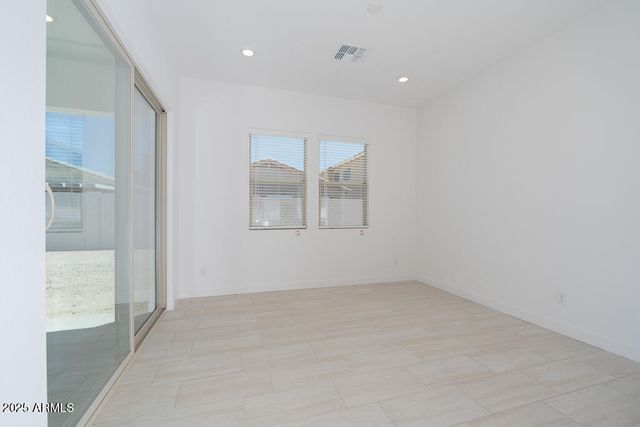 40129 N Alameda Drive, San Tan Valley, AZ 85140