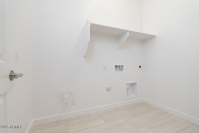 40129 N Alameda Drive, San Tan Valley, AZ 85140