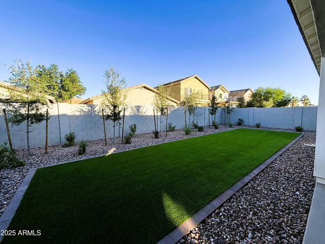 40129 N Alameda Drive, San Tan Valley, AZ 85140