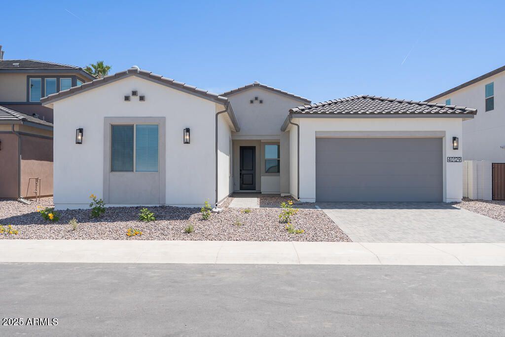 40129 N Alameda Drive, San Tan Valley, AZ 85140