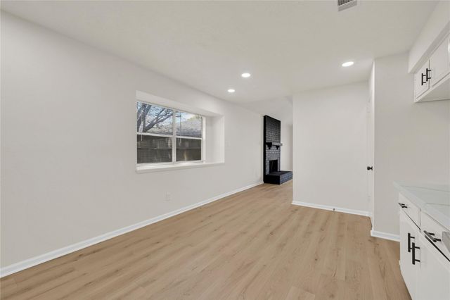 15615 Raven Trail, Houston, TX 77489