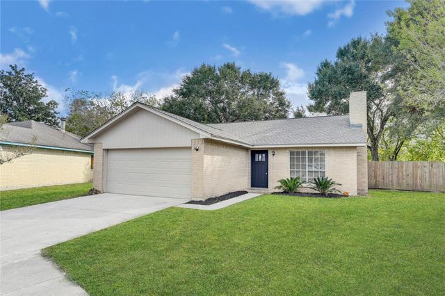 15615 Raven Trail, Houston, TX 77489