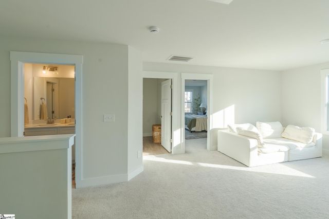 473 Fenwick Drive, Woodruff, SC 29388