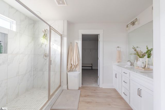 473 Fenwick Drive, Woodruff, SC 29388