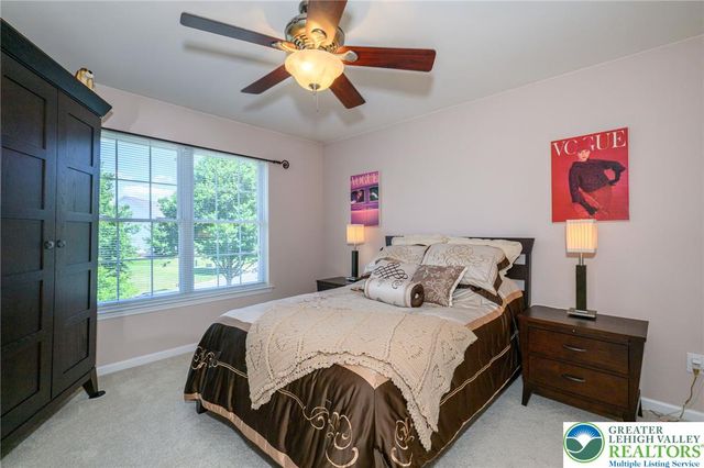 5331 Greenbriar Drive, Hanover Twp, PA 18017