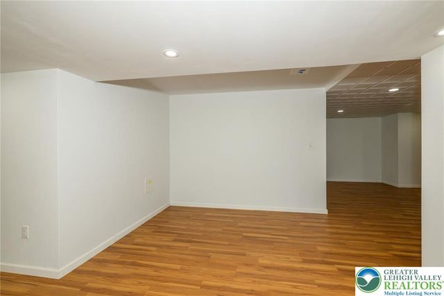 5331 Greenbriar Drive, Hanover Twp, PA 18017