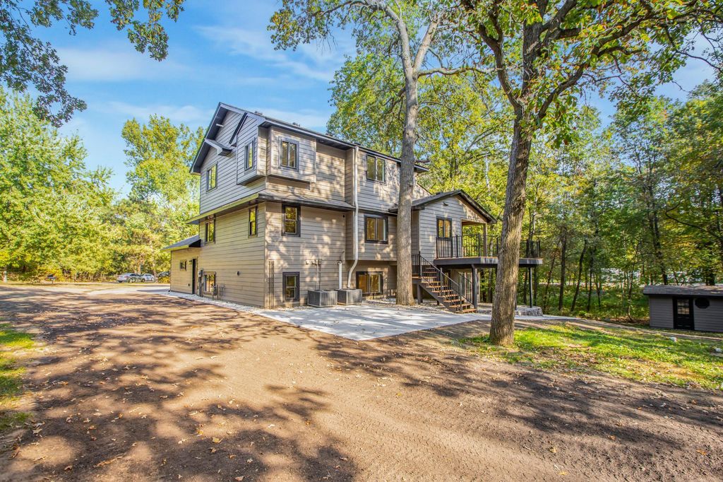 16479 221st Avenue NW, Elk River, MN 55330