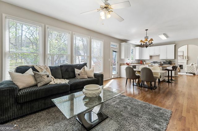 580 Golden Meadows Lane, Suwanee, GA 30024