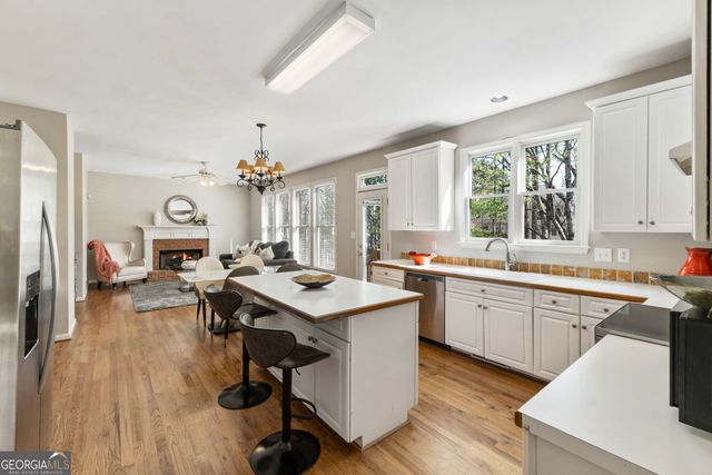 580 Golden Meadows Lane, Suwanee, GA 30024