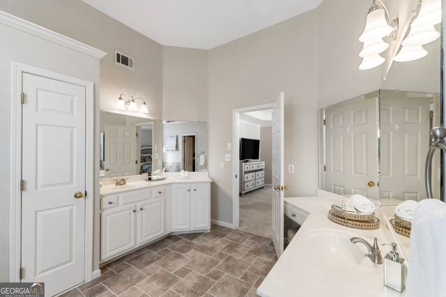 580 Golden Meadows Lane, Suwanee, GA 30024