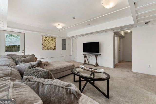 580 Golden Meadows Lane, Suwanee, GA 30024