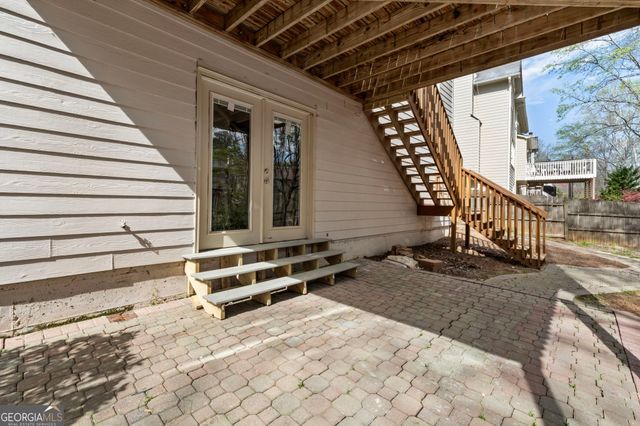 580 Golden Meadows Lane, Suwanee, GA 30024