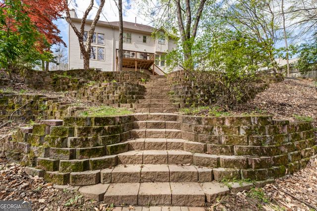 580 Golden Meadows Lane, Suwanee, GA 30024