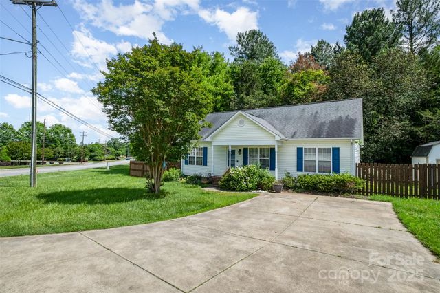 159 Pitts School Road NW, Concord, NC 28027