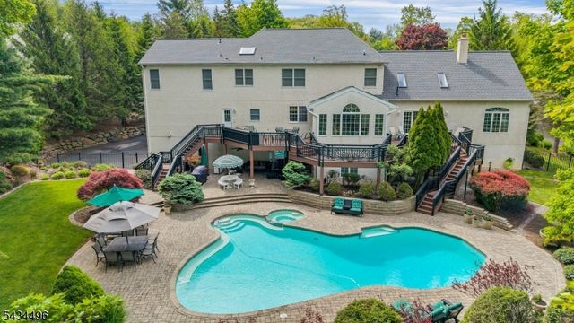15 Skytop Dr, Denville Twp., NJ 07834