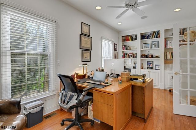 15 Skytop Dr, Denville Twp., NJ 07834