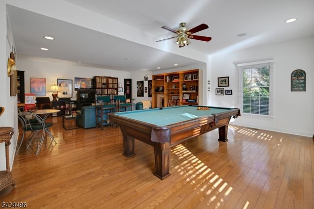 15 Skytop Dr, Denville Twp., NJ 07834