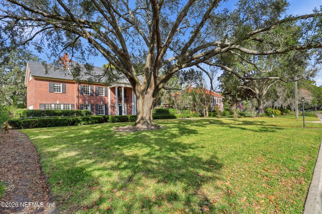 959 MAPLE Lane, Jacksonville, FL 32207