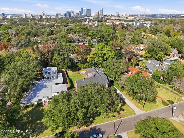 959 MAPLE Lane, Jacksonville, FL 32207