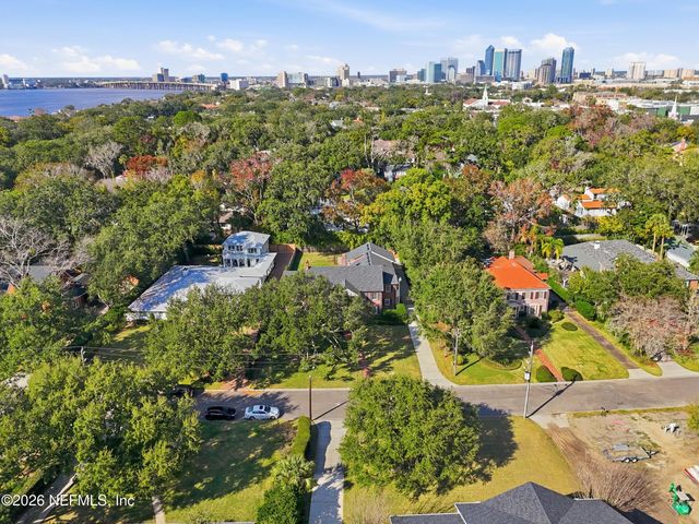 959 MAPLE Lane, Jacksonville, FL 32207