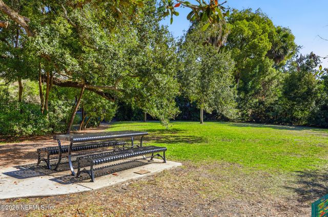 959 MAPLE Lane, Jacksonville, FL 32207