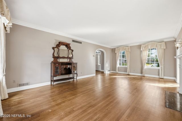 959 MAPLE Lane, Jacksonville, FL 32207