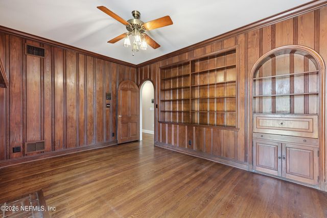 959 MAPLE Lane, Jacksonville, FL 32207