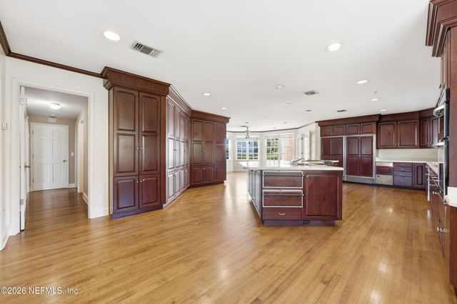 959 MAPLE Lane, Jacksonville, FL 32207