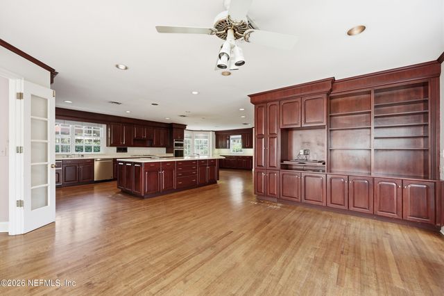 959 MAPLE Lane, Jacksonville, FL 32207