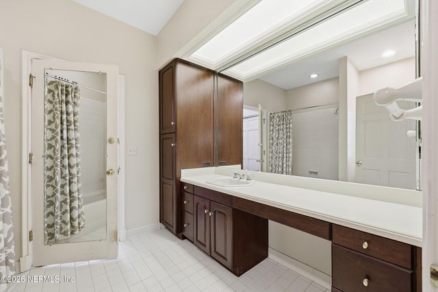 959 MAPLE Lane, Jacksonville, FL 32207