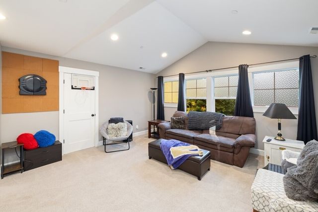 13525 409th Avenue SE, North Bend, WA 98045
