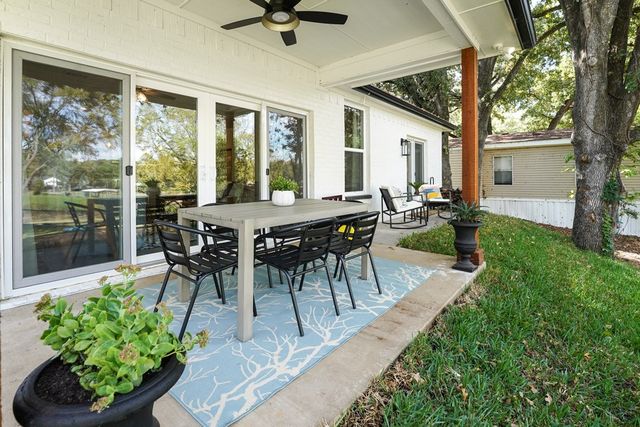 219 Ben Lacy Drive, Gun Barrel City, TX 75156