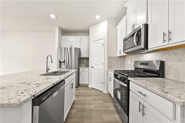 3635 Shore Wood Avenue, Lawrenceville, GA 30044